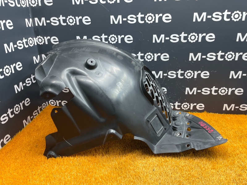 подкрылок, 5000 рублей, Красноярск