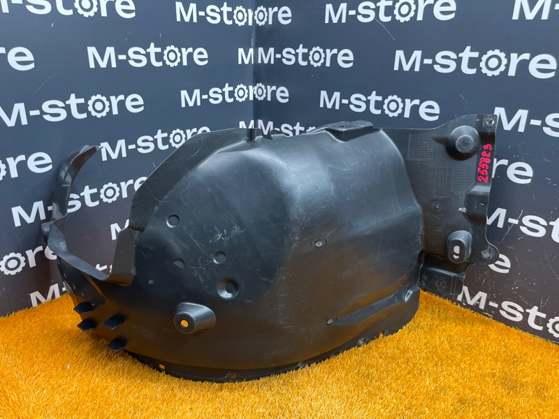 подкрылок, 1100 рублей, Красноярск