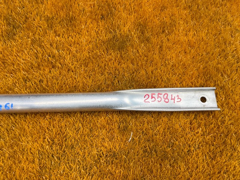 Распорка кузова, 610 рублей, Красноярск