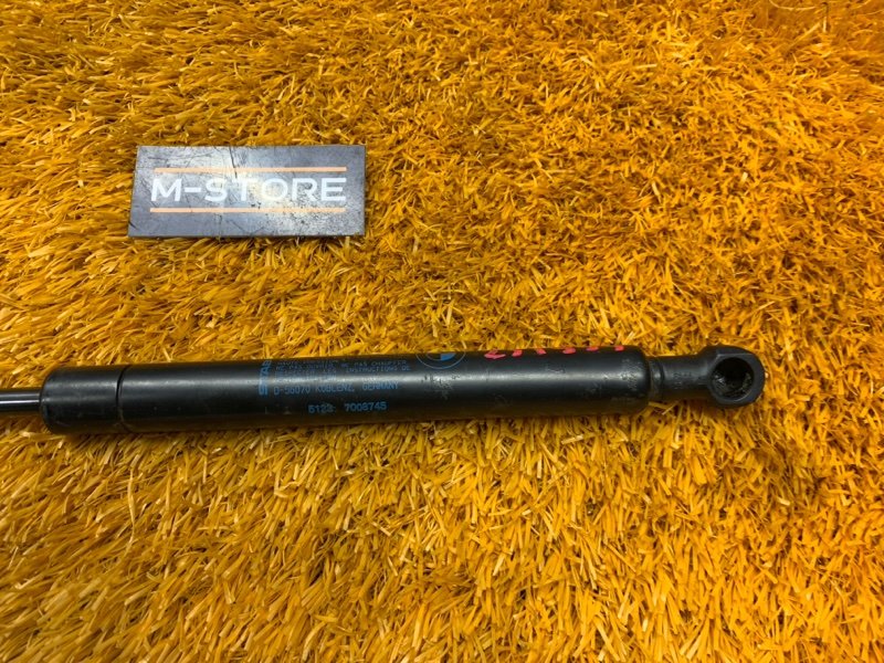 амортизатор капота, 700 рублей, Красноярск