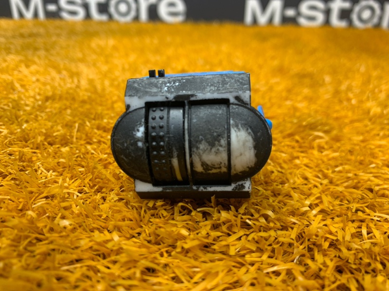 Кнопка освещения панели приборов, 200 рублей, Красноярск