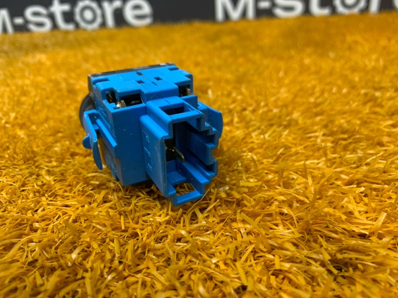 Кнопка освещения панели приборов, 200 рублей, Красноярск