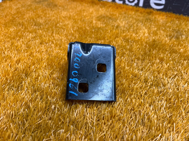 крепление радиатора, 830 рублей, Красноярск