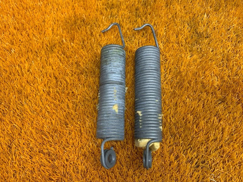 Пружина багажника, 870 рублей, Красноярск