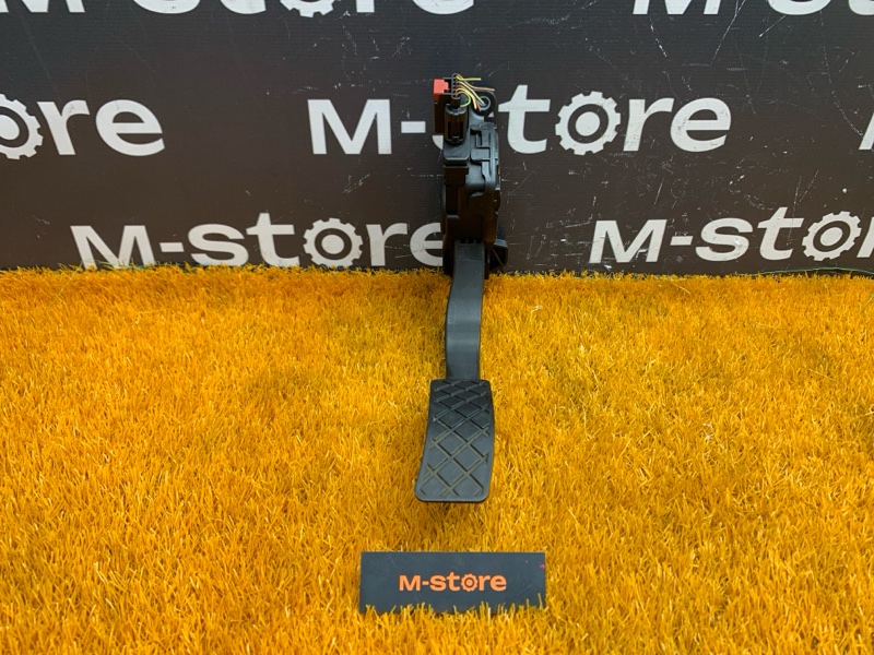 педаль газа, 500 рублей, Красноярск