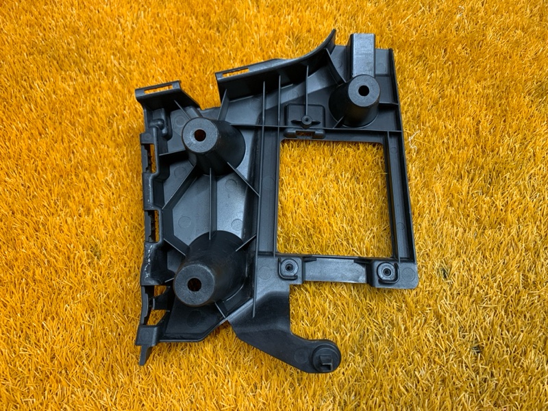 крепление бампера, 1200 рублей, Красноярск