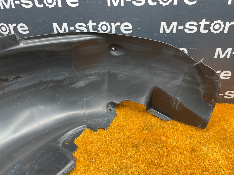 подкрылок, 1000 рублей, Красноярск