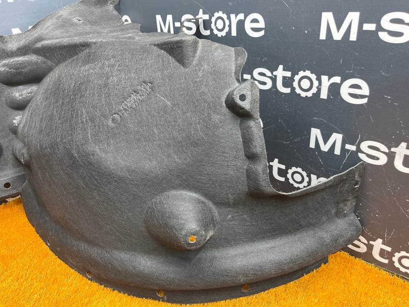 подкрылок, 2000 рублей, Красноярск