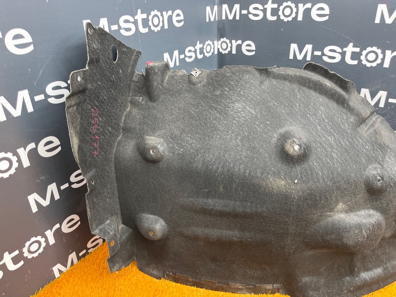 подкрылок, 1800 рублей, Красноярск