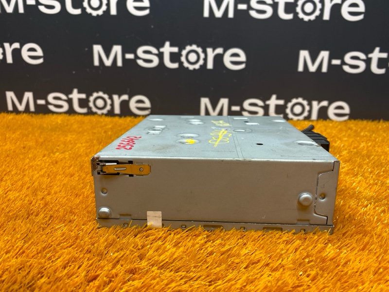 Блок управления магнитолой, 500 рублей, Красноярск