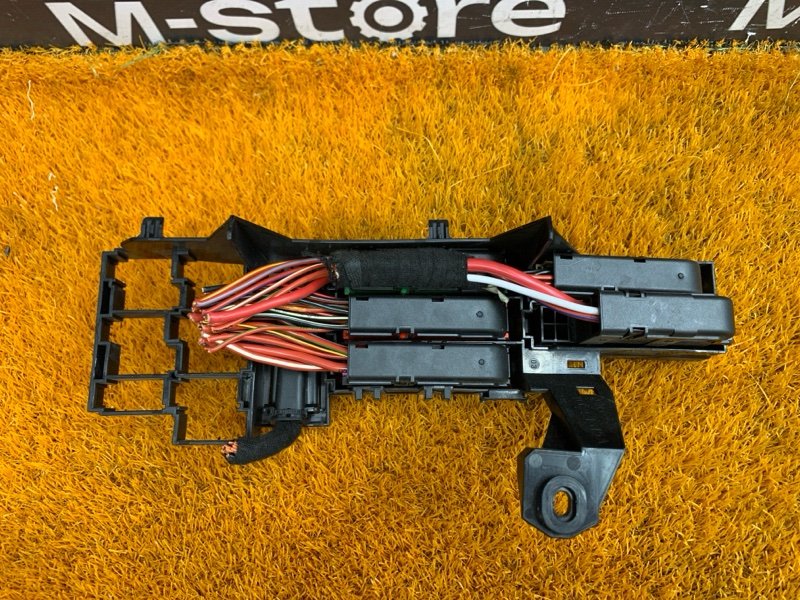 блок предохранителей, 2000 рублей, Красноярск