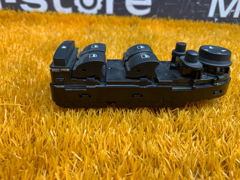 Блок управления стеклоподъемниками, 1000 рублей, Красноярск