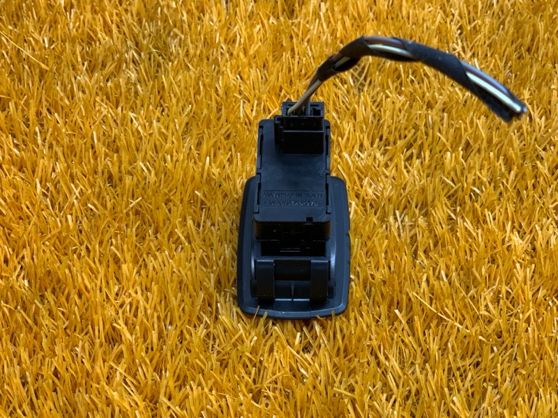 кнопка стеклоподъемника, 300 рублей, Красноярск