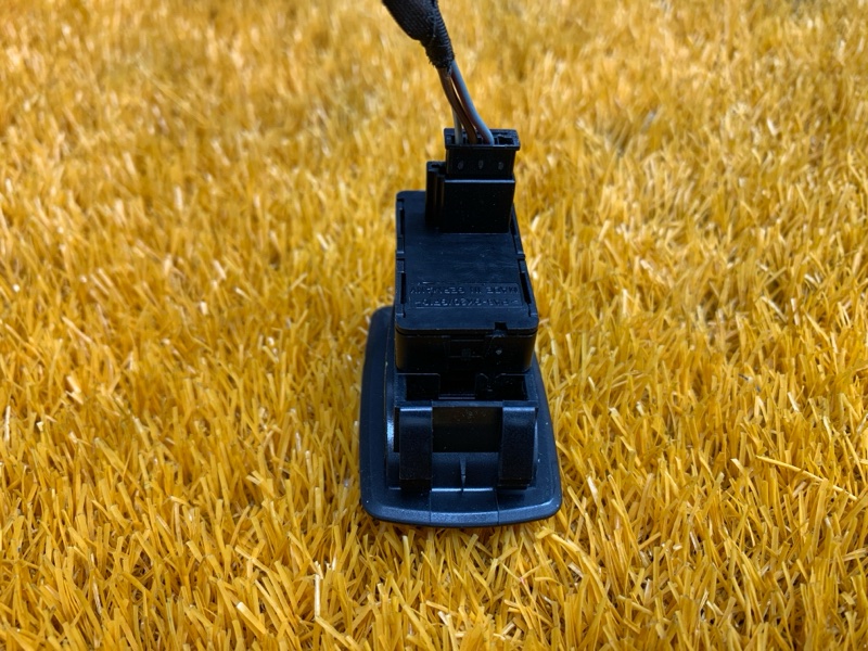 кнопка стеклоподъемника, 300 рублей, Красноярск