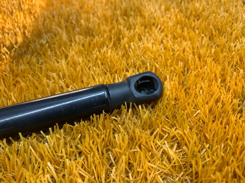 амортизатор капота, 2660 рублей, Красноярск