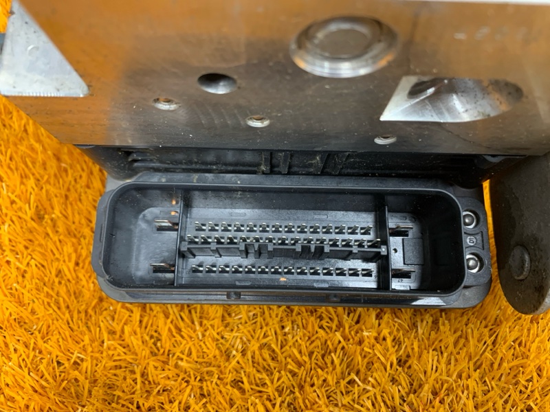 Блок ABS, 13280 рублей, Красноярск