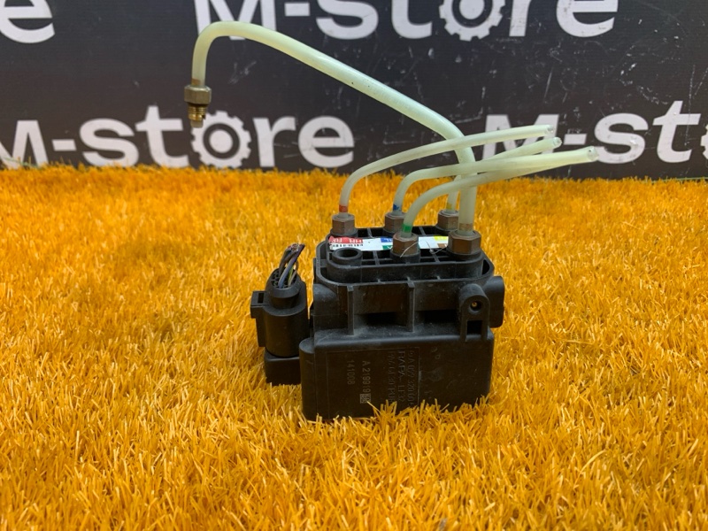 Блок клапанов пневмоподвески, 8860 рублей, Красноярск