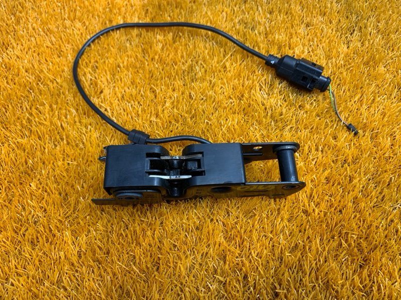 замок капота, 500 рублей, Красноярск