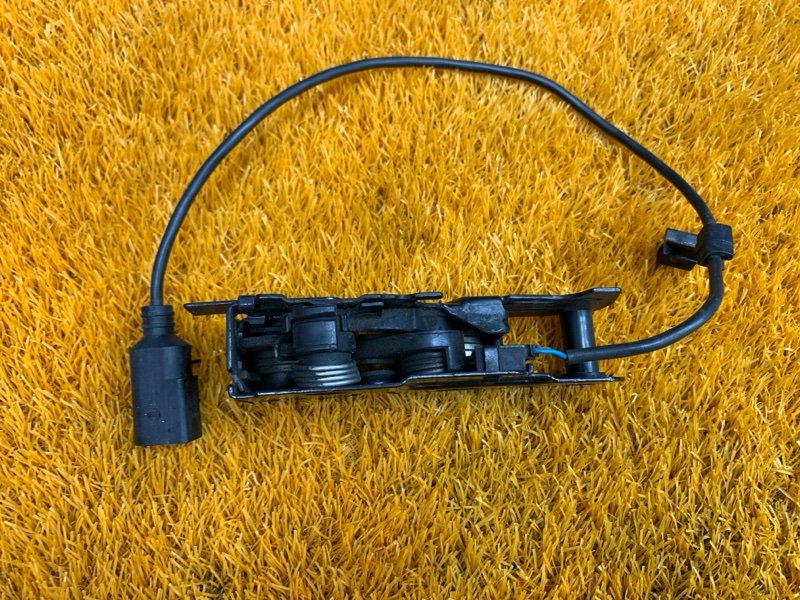 замок капота, 500 рублей, Красноярск