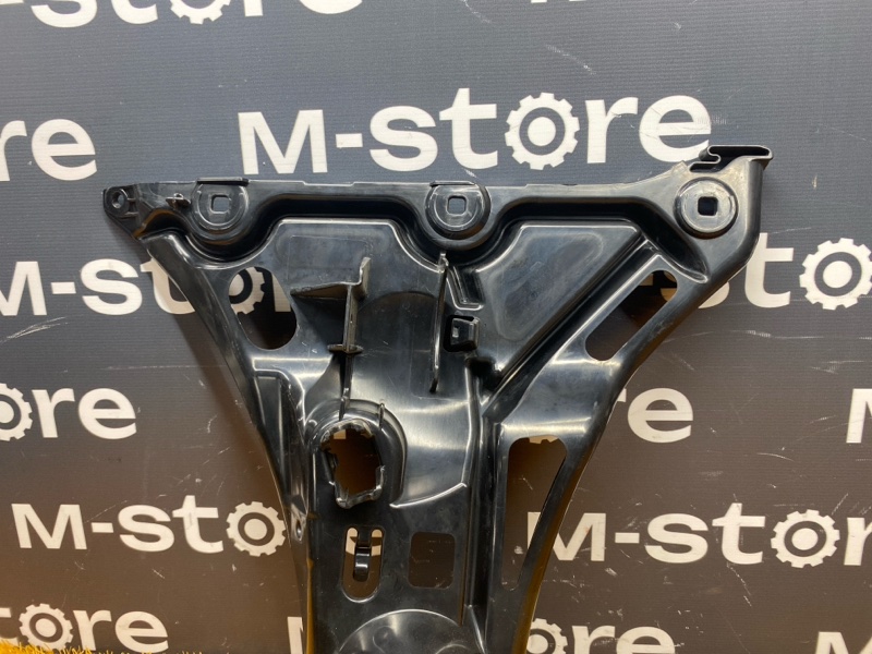 крепление бампера, 800 рублей, Красноярск