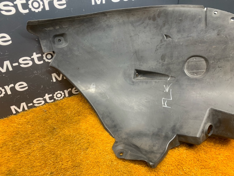 подкрылок, 1200 рублей, Красноярск