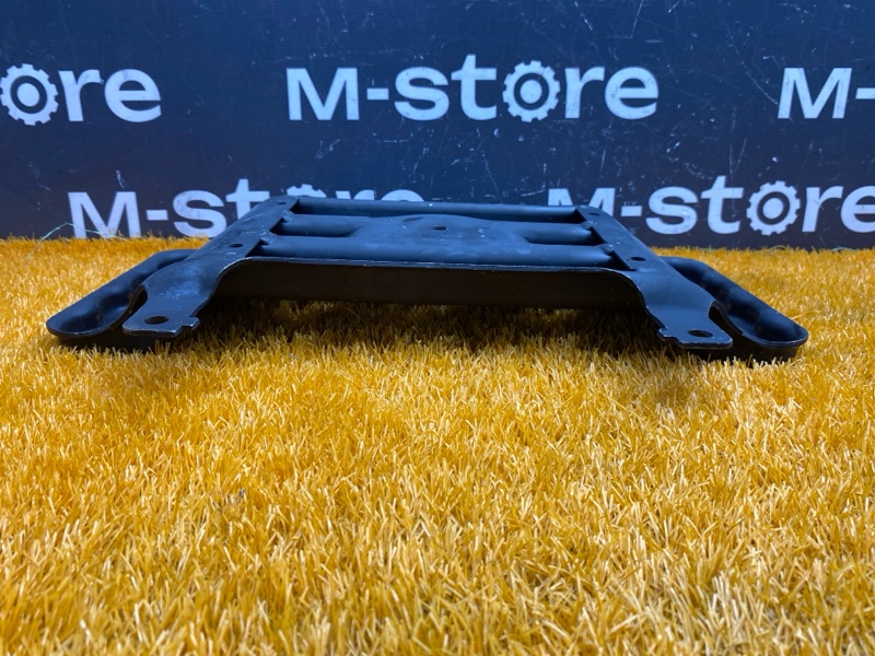 траверса КПП, 500 рублей, Красноярск