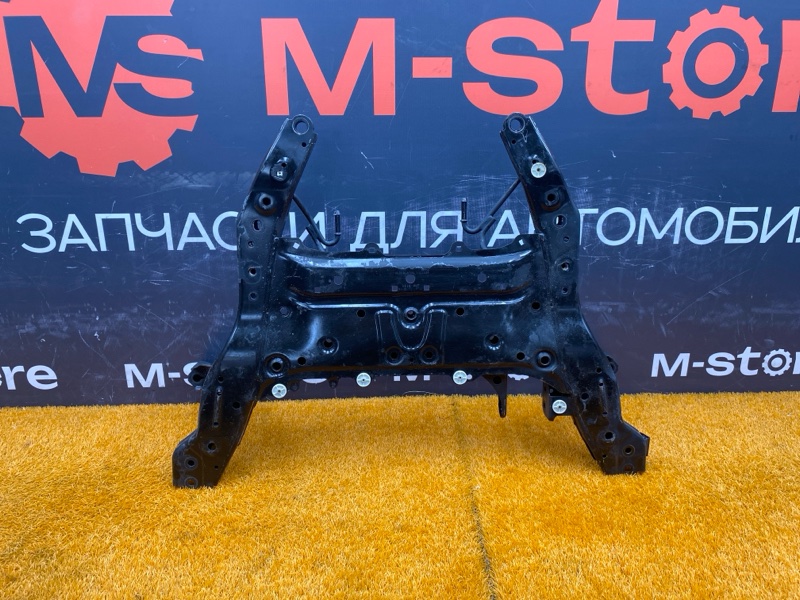 Балка поперечная (подрамник), 10200 рублей, Красноярск