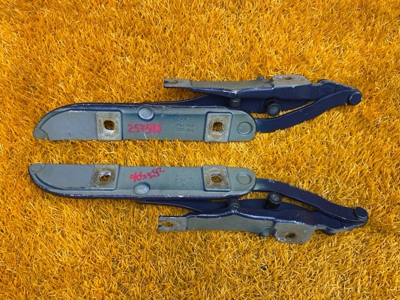 петля багажника, 670 рублей, Красноярск