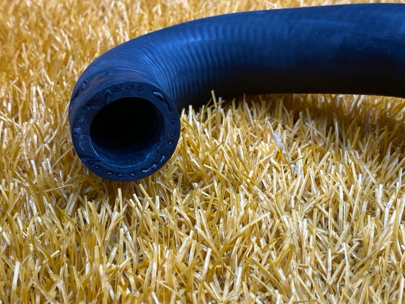 Патрубок системы охлаждения, 300 рублей, Красноярск