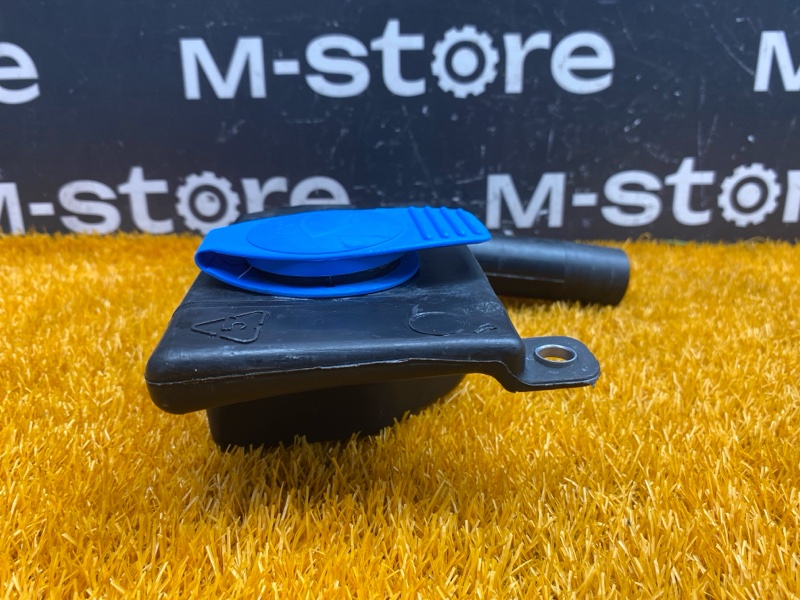 Горловина бачка омывателя, 200 рублей, Красноярск