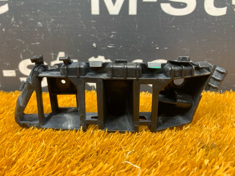 крепление бампера, 460 рублей, Красноярск