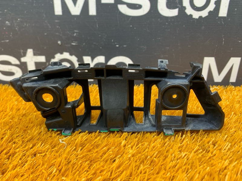 крепление бампера, 460 рублей, Красноярск