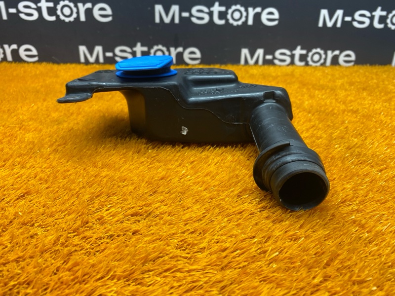 Горловина бачка омывателя, 200 рублей, Красноярск