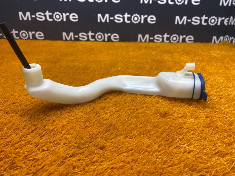 Горловина бачка омывателя, 400 рублей, Красноярск