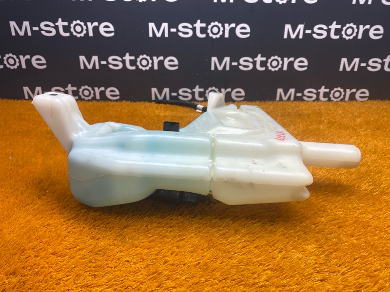 Бачок омывателя, 1000 рублей, Красноярск