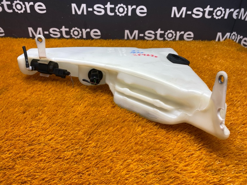 Бачок омывателя, 1000 рублей, Красноярск