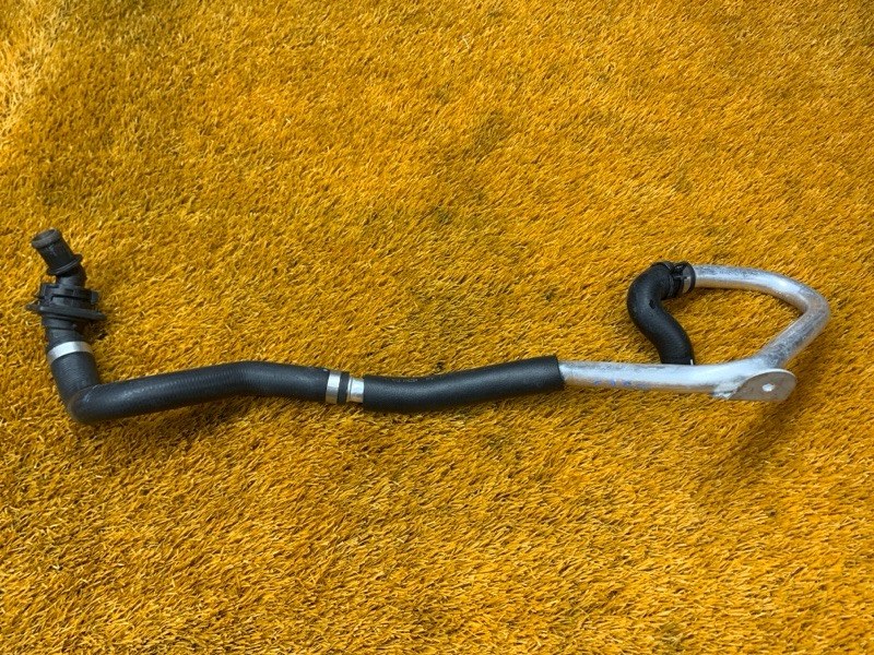 Патрубок системы охлаждения, 1200 рублей, Красноярск