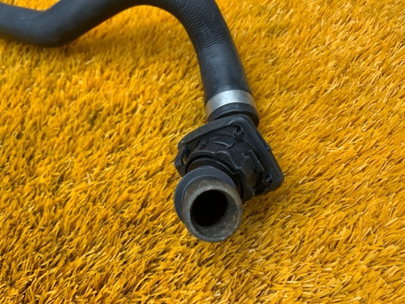 Патрубок системы охлаждения, 1200 рублей, Красноярск