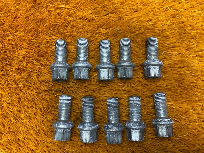 болт колесный, 2000 рублей, Красноярск