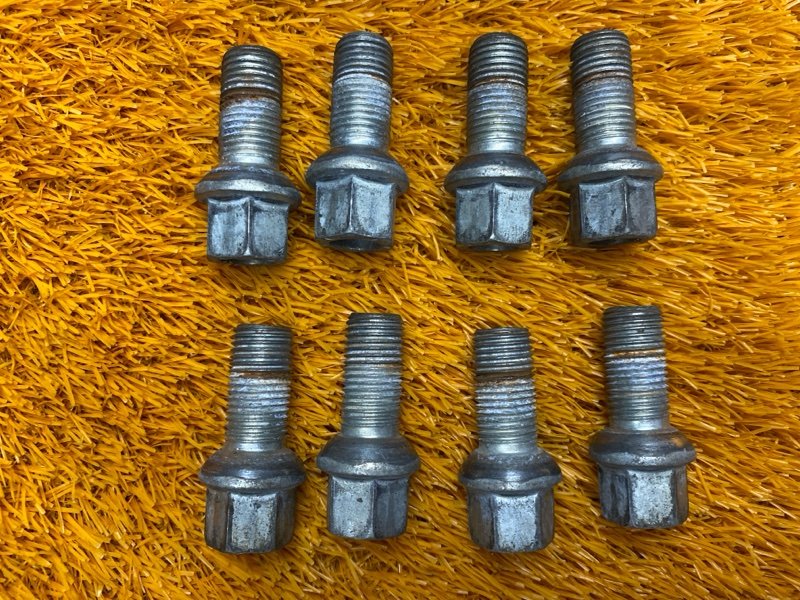 болт колесный, 1600 рублей, Красноярск