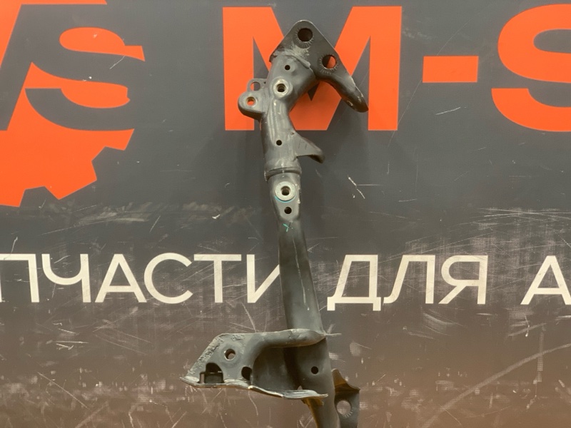 Балка поперечная (подрамник), 6210 рублей, Красноярск