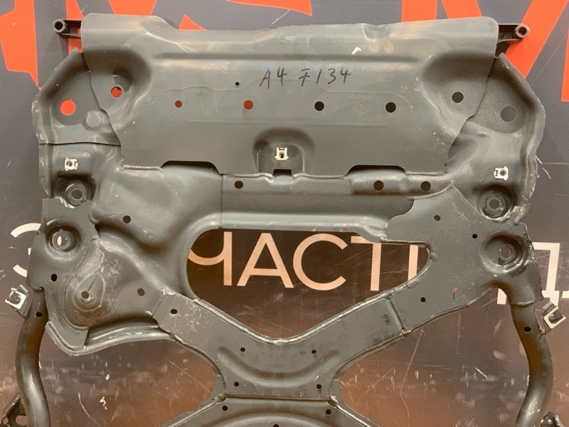 Балка поперечная (подрамник), 10000 рублей, Красноярск