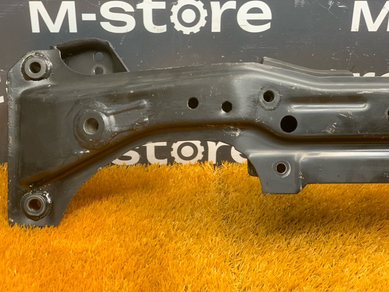 Балка поперечная (подрамник), 460 рублей, Красноярск