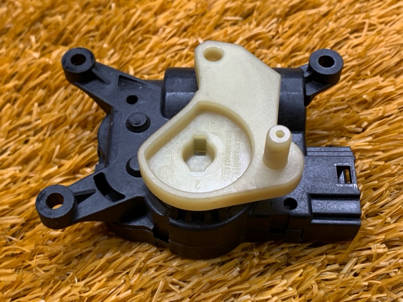 привод заслонки отопителя, 2060 рублей, Красноярск