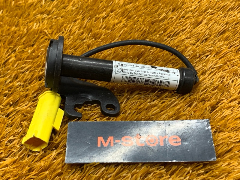 Пиропатрон петли капота, 1700 рублей, Красноярск