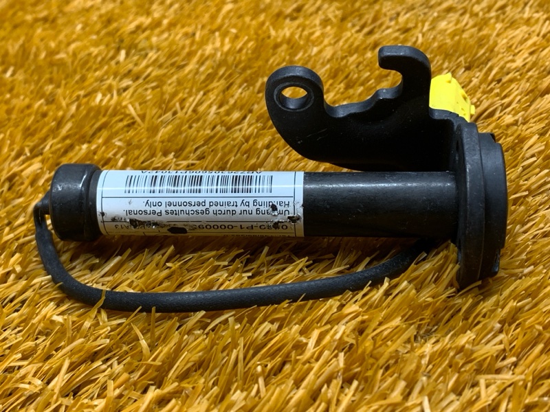 Пиропатрон петли капота, 1700 рублей, Красноярск