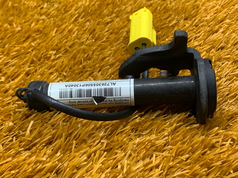 Пиропатрон петли капота, 1700 рублей, Красноярск