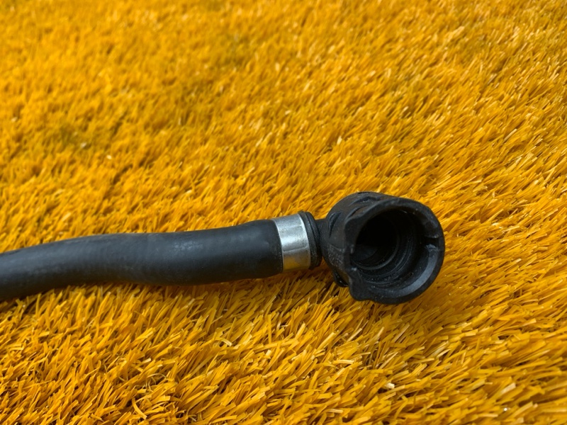 Патрубок системы охлаждения, 6520 рублей, Красноярск