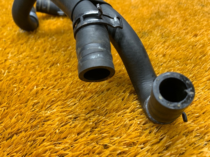 Патрубок системы охлаждения, 700 рублей, Красноярск