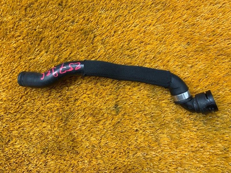 Патрубок системы охлаждения, 200 рублей, Красноярск